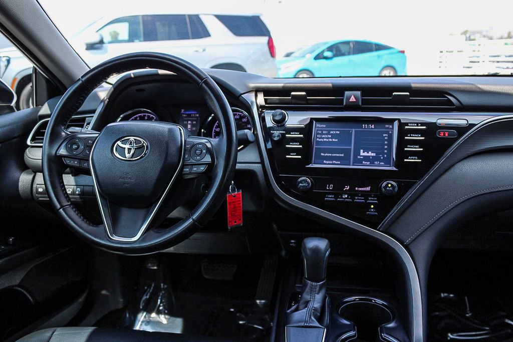 Used 2019 Toyota Camry SE image 13