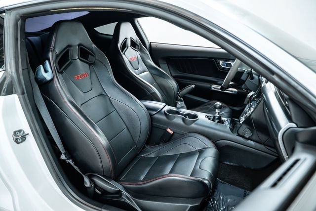 Used 2016 Ford Mustang GT Premium w/ GT Performance Package RWD image 25