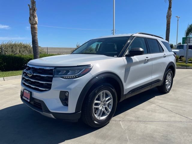 New 2026 Ford Explorer Active w/ Active Comfort Package