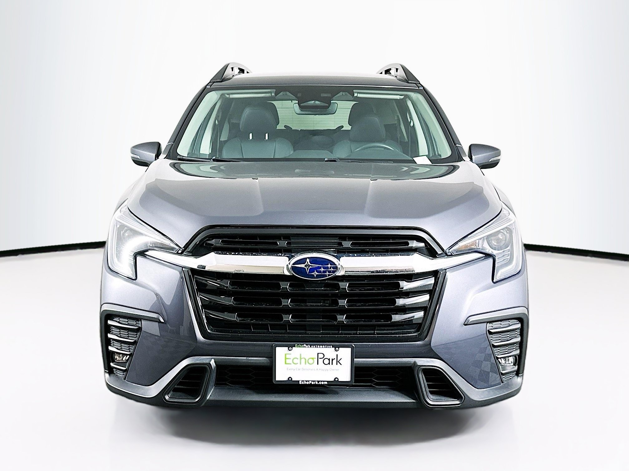 Used 2023 Subaru Ascent Limited AWD/4WD image 2