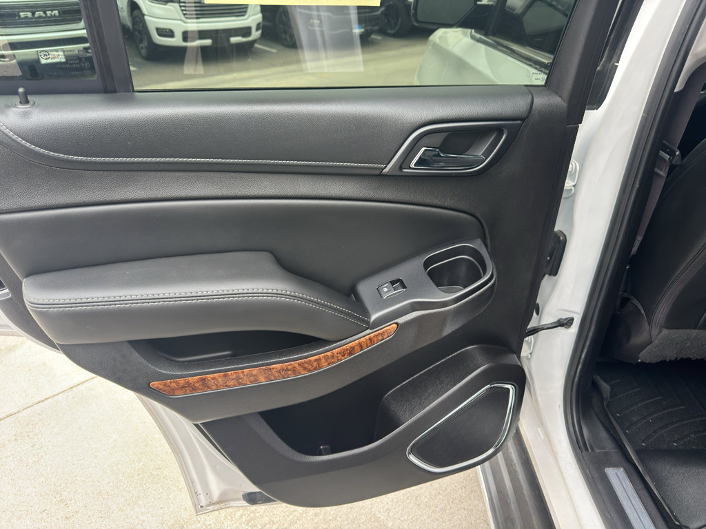 Used 2017 Chevrolet Tahoe Premier AWD/4WD image 18