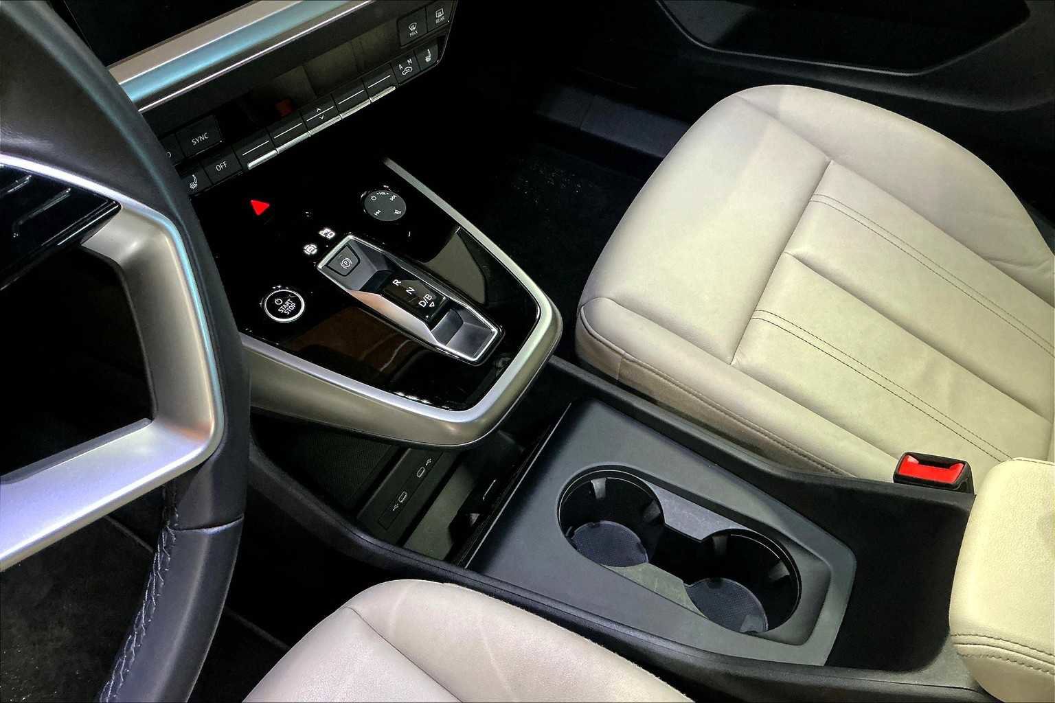 Used 2023 Audi Q4 e-tron Prestige w/ 20" Wheel Package image 19