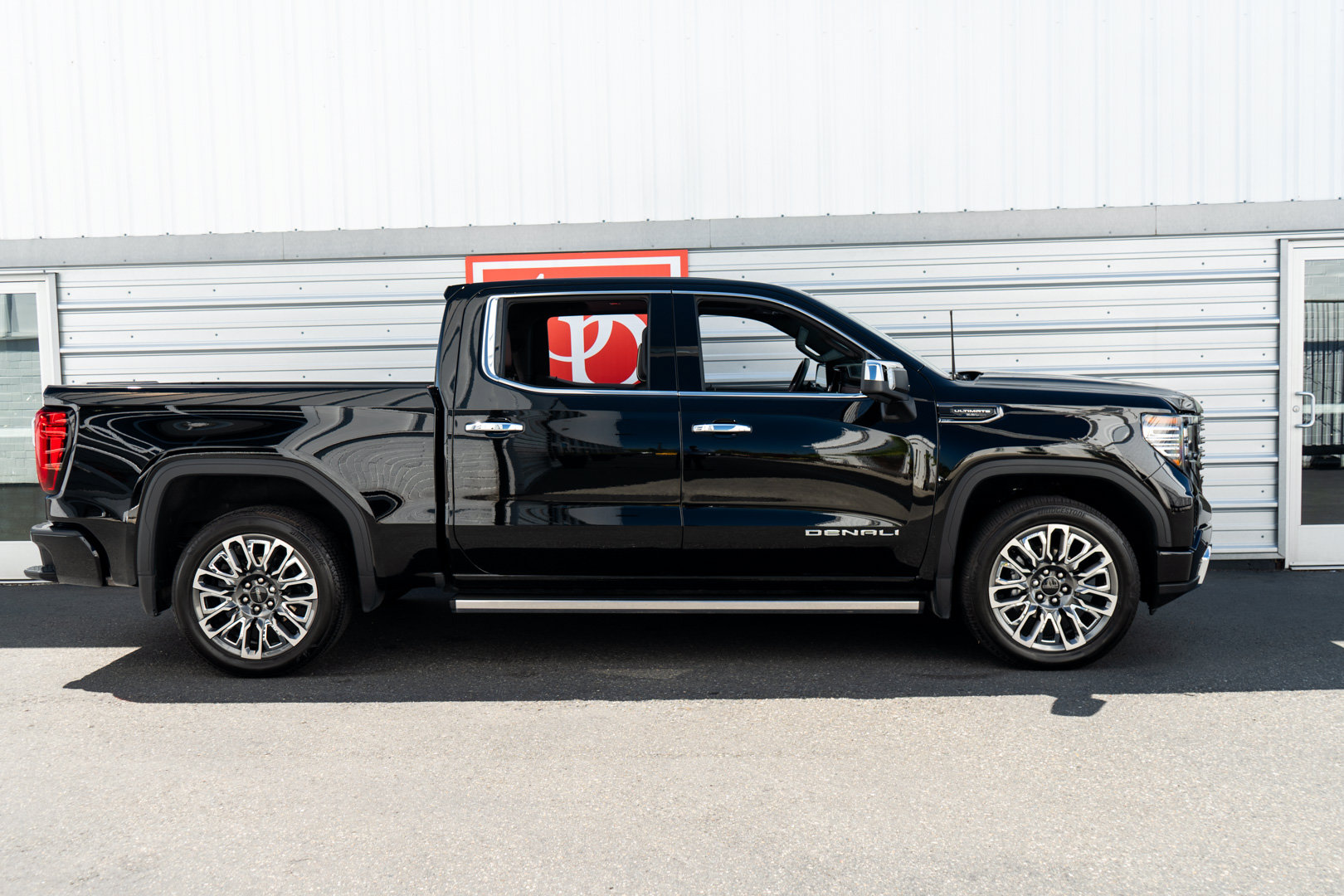 Used 2025 GMC Sierra 1500 Denali Ultimate AWD/4WD image 50