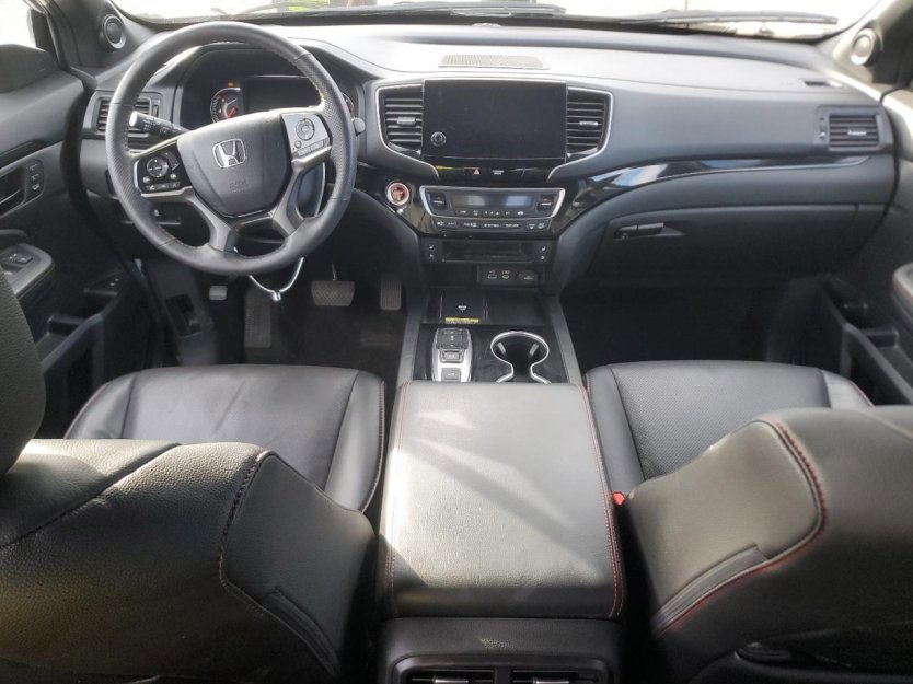 Used 2024 Honda Passport Black Edition image 7