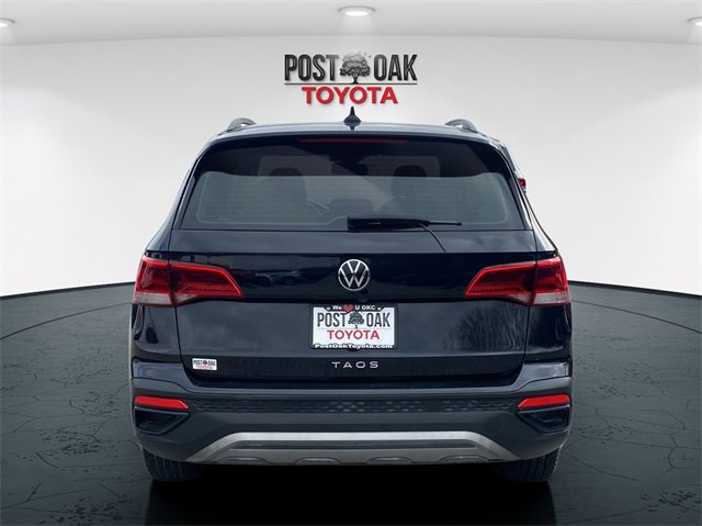 Used 2022 Volkswagen Taos S w/ IQ Drive S Package image 6