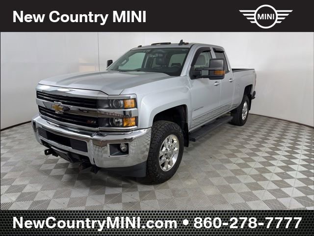 Used 2015 Chevrolet Silverado 2500 LT w/ LT Convenience Package image 3