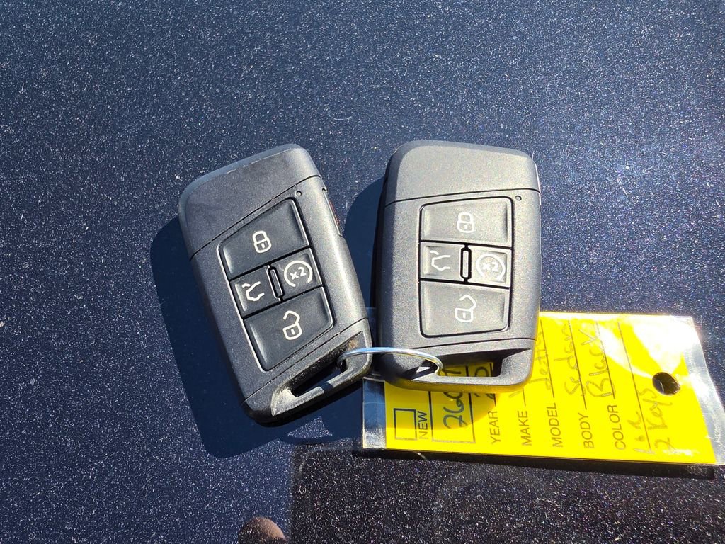 Used 2020 Volkswagen Jetta SEL FWD image 10