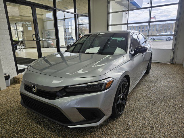 Used 2024 Honda Civic Sport image 4