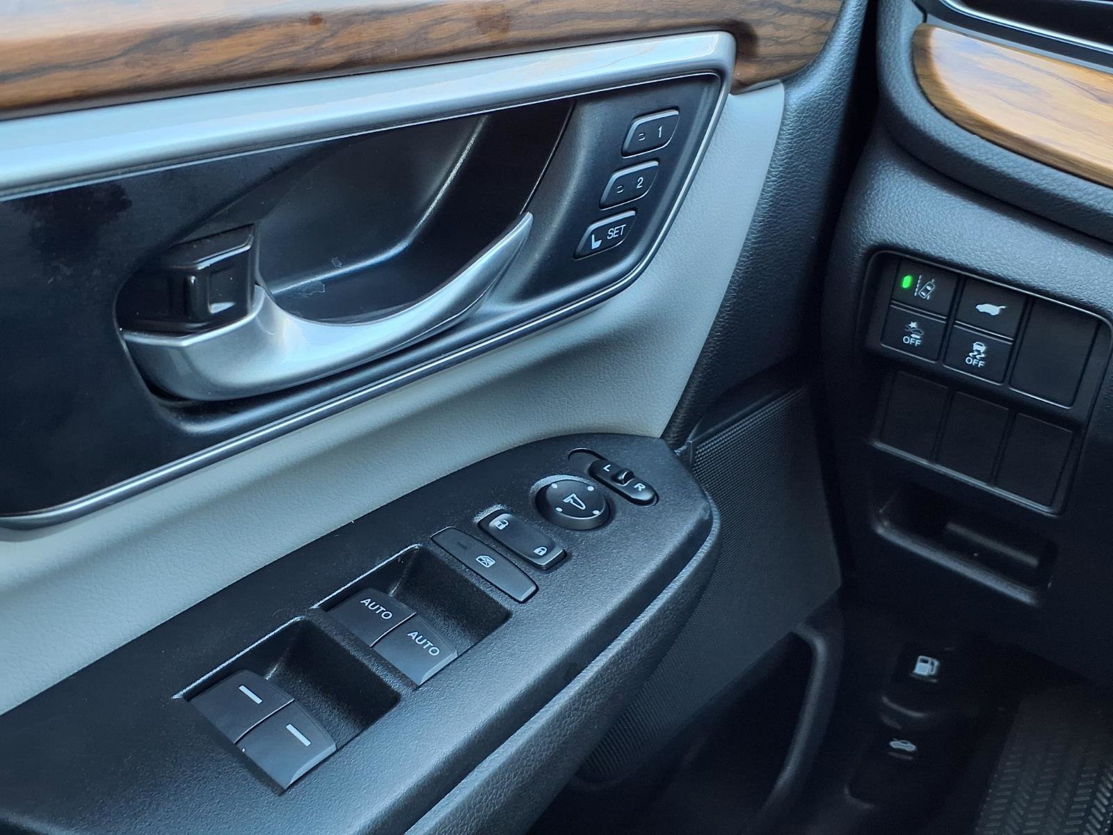 Used 2021 Honda CR-V EX-L image 21