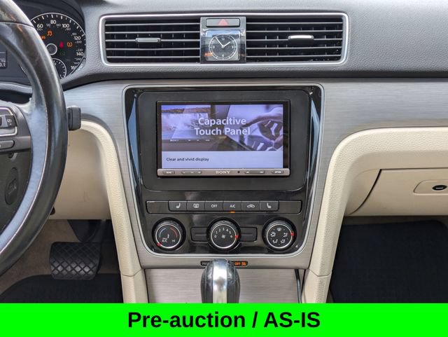 Used 2014 Volkswagen Passat 1.8T Sport FWD image 16