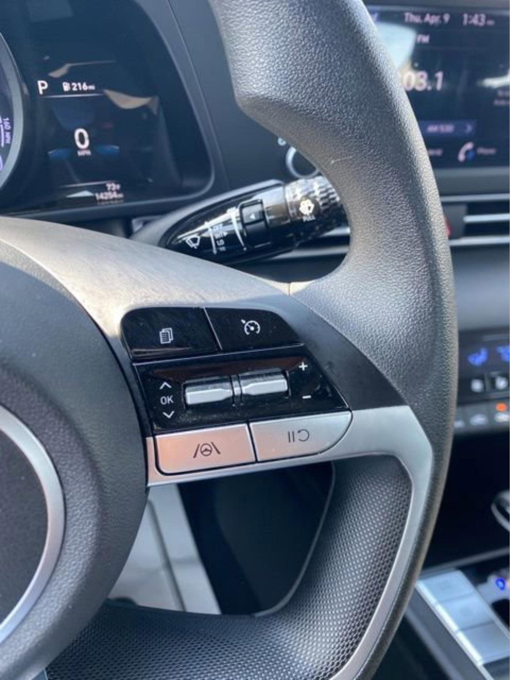 Certified 2023 Hyundai Elantra Blue image 24