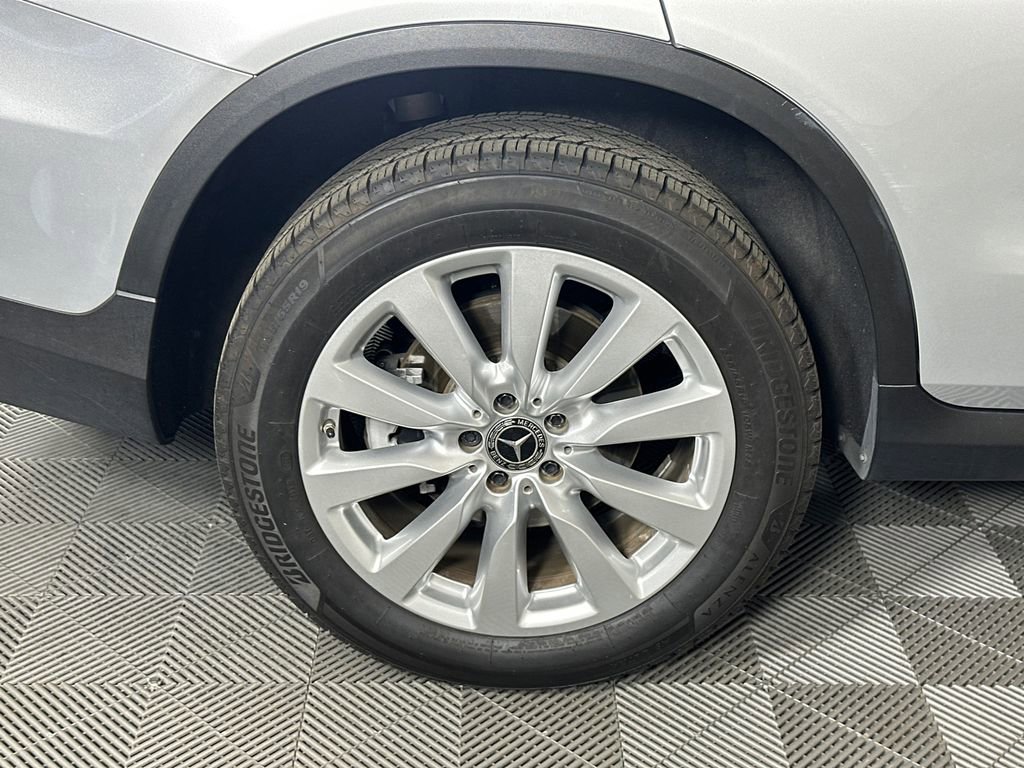 Used 2020 Mercedes-Benz GLC 300 image 19