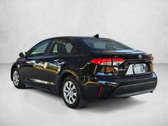 Used 2025 Toyota Corolla LE FWD image 7