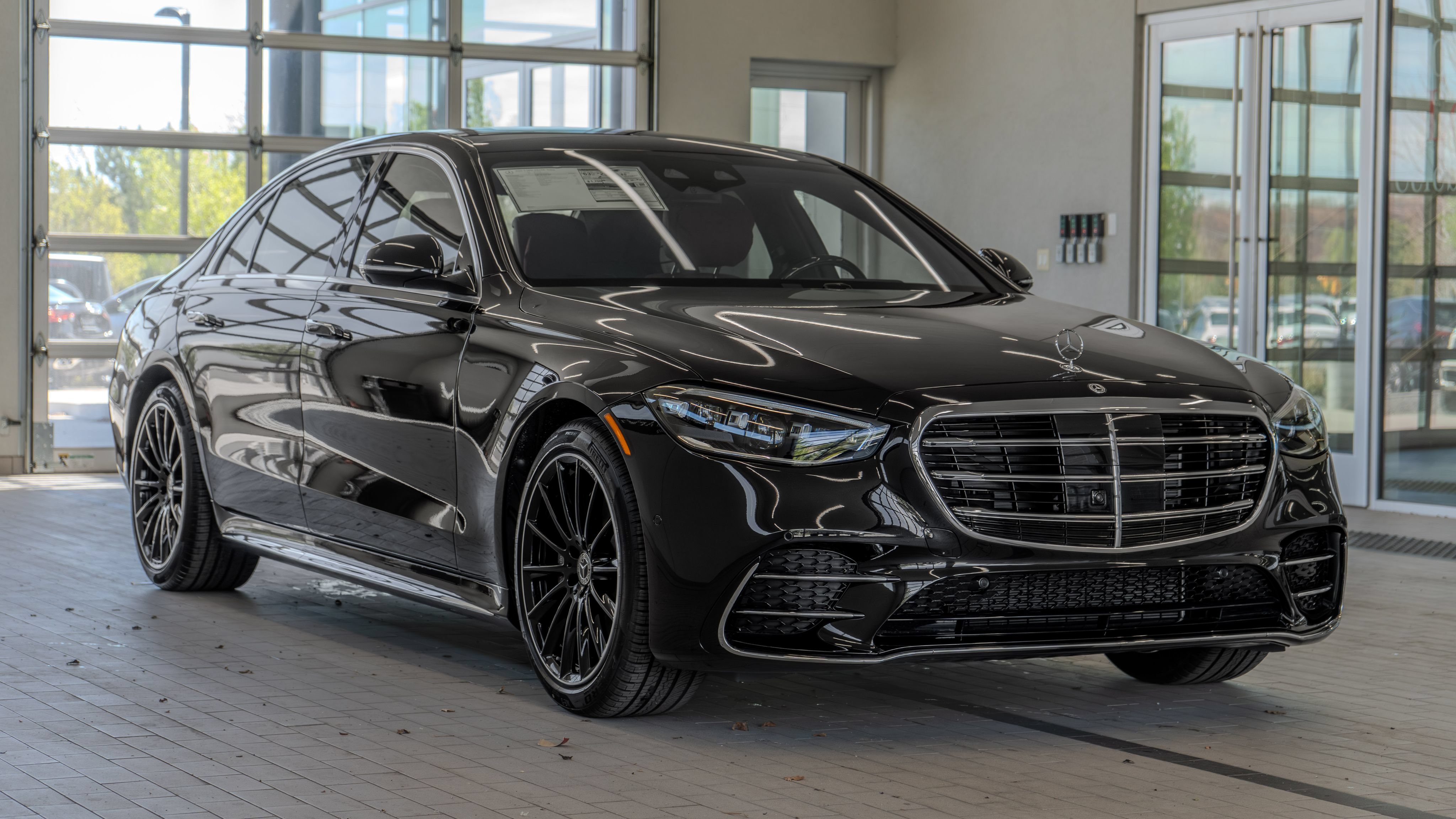 New 2026 Mercedes-Benz S 580e 4MATIC Sedan image 21