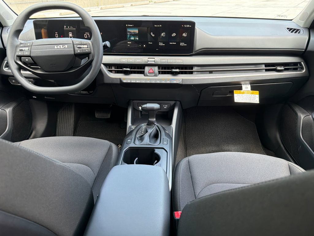 New 2026 Kia K4 FWD image 13