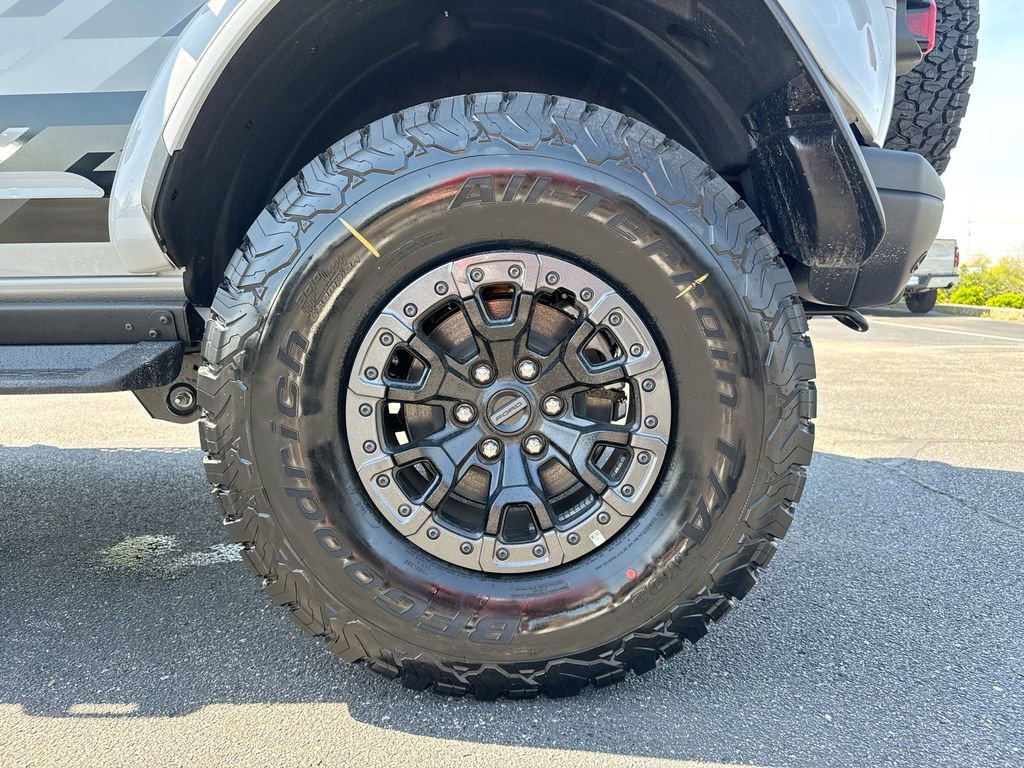 New 2026 Ford Bronco Raptor AWD/4WD image 28