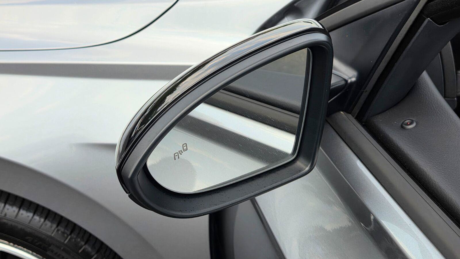 Certified 2025 Volkswagen Jetta Sport FWD image 14