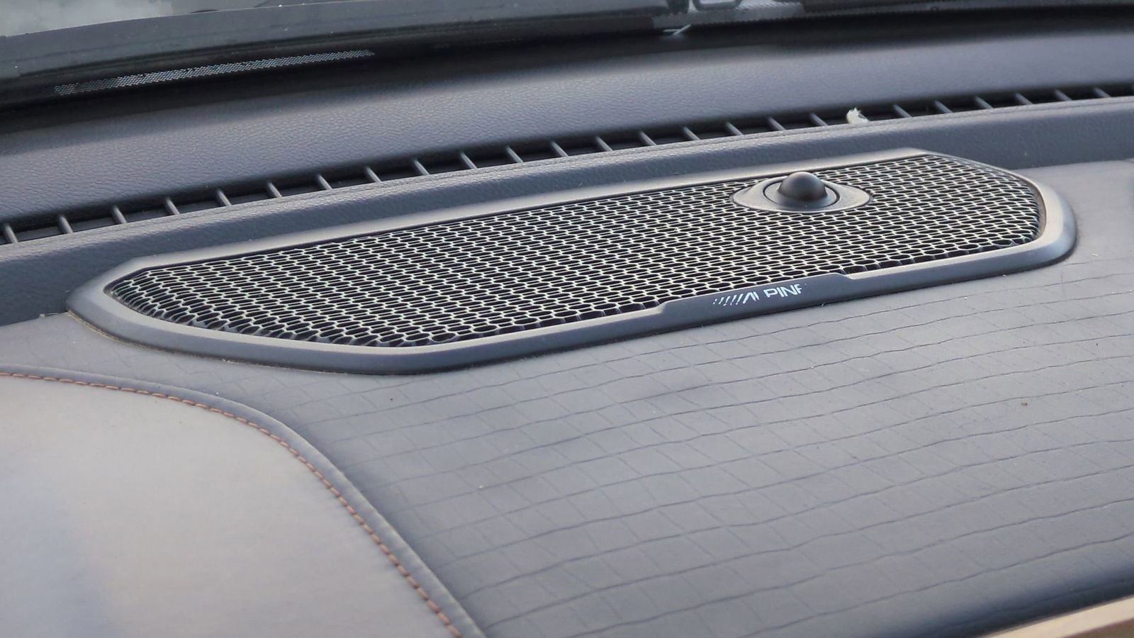 Used 2022 RAM 1500 Limited w/ Body-Colour Bumper Group image 61