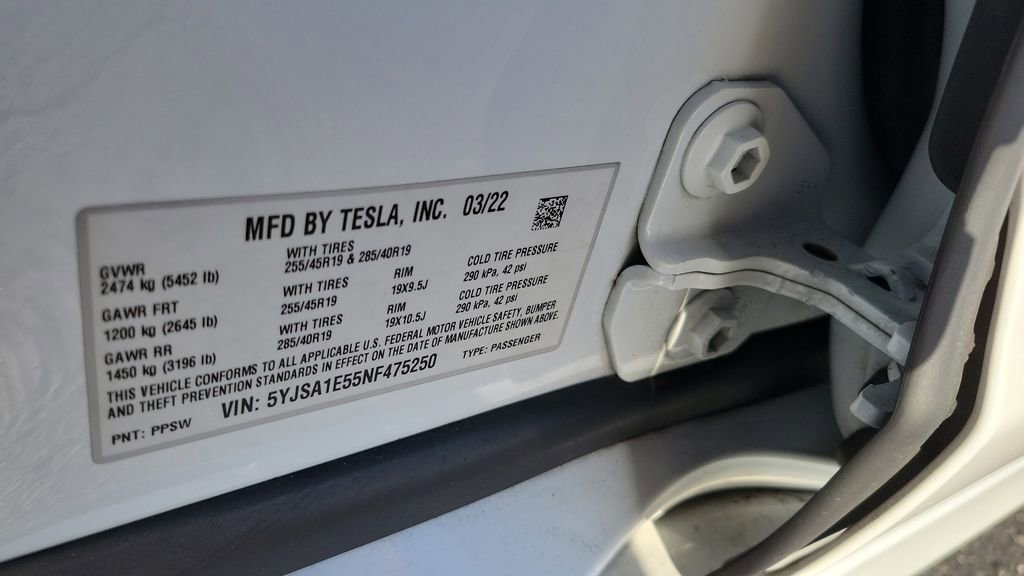 Used 2022 Tesla Model S image 29