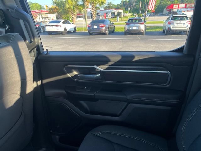 Used 2025 RAM 1500 Big Horn AWD/4WD image 13