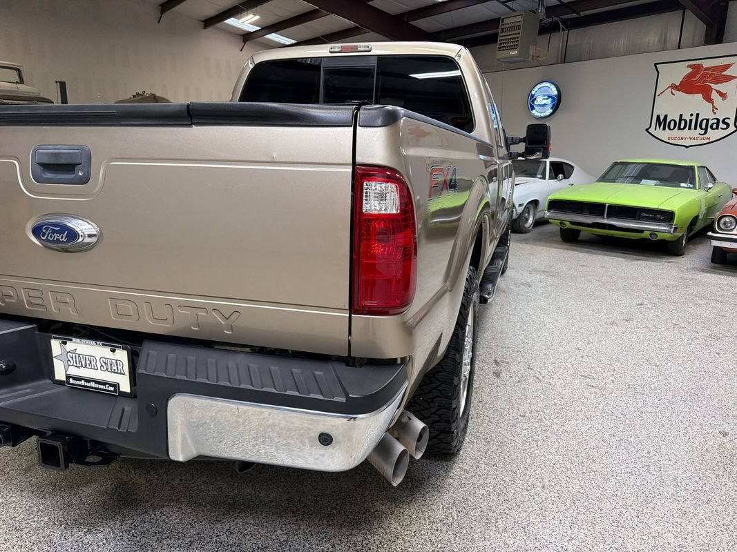 Used 2013 Ford F250 Lariat w/ Lariat Ultimate Pkg AWD/4WD image 16