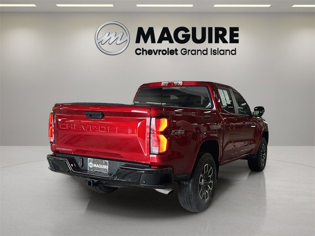 Used 2024 Chevrolet Colorado Z71 w/ Z71 Convenience Package 2 image 6