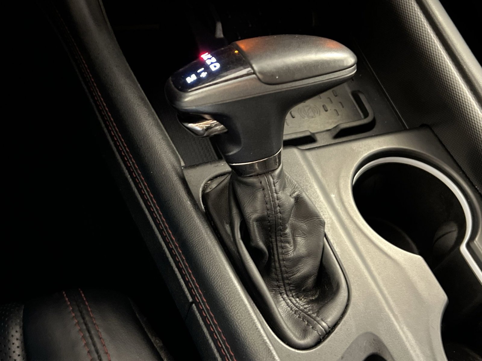 Used 2025 Dodge Durango GT image 22