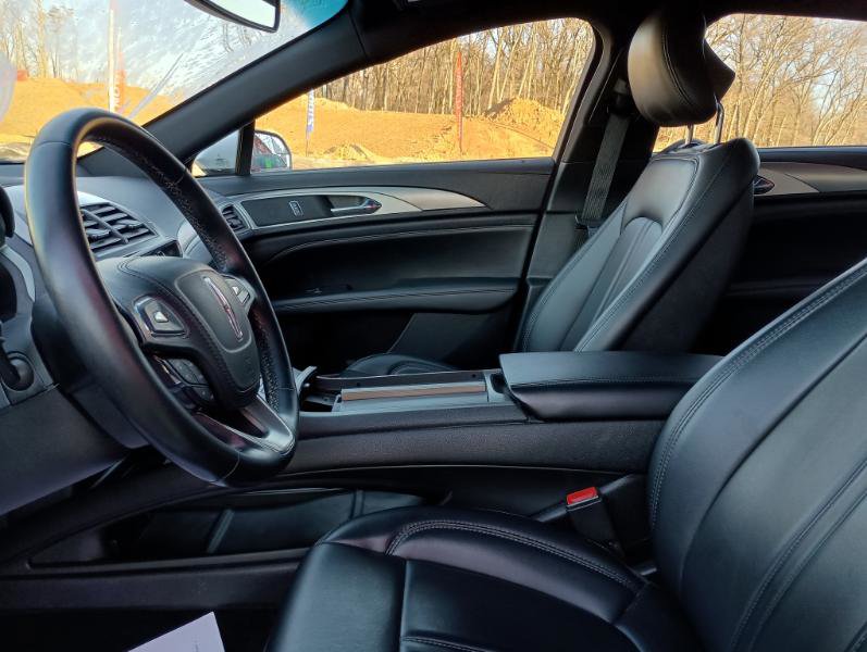 Used 2017 Lincoln MKZ Premiere image 25