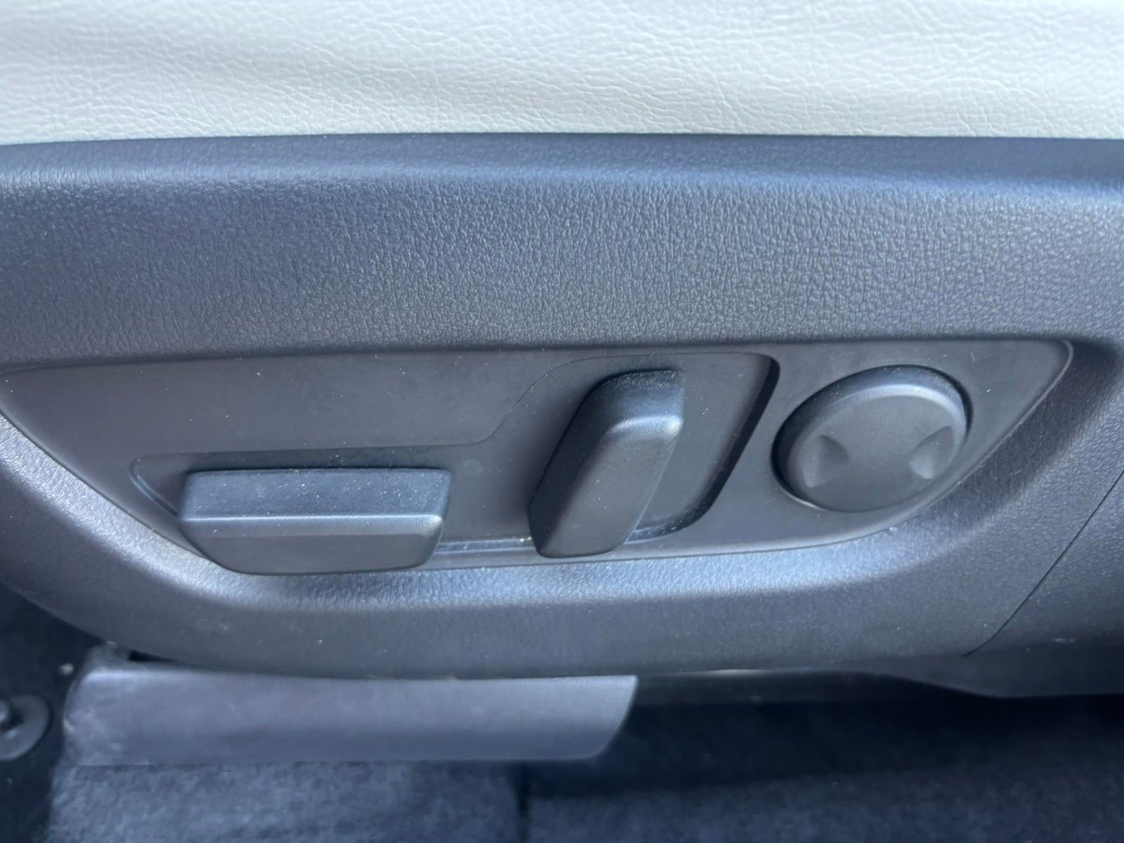 Certified 2025 MAZDA CX-90 3.3 Turbo w/ Premium Plus Pkg image 15