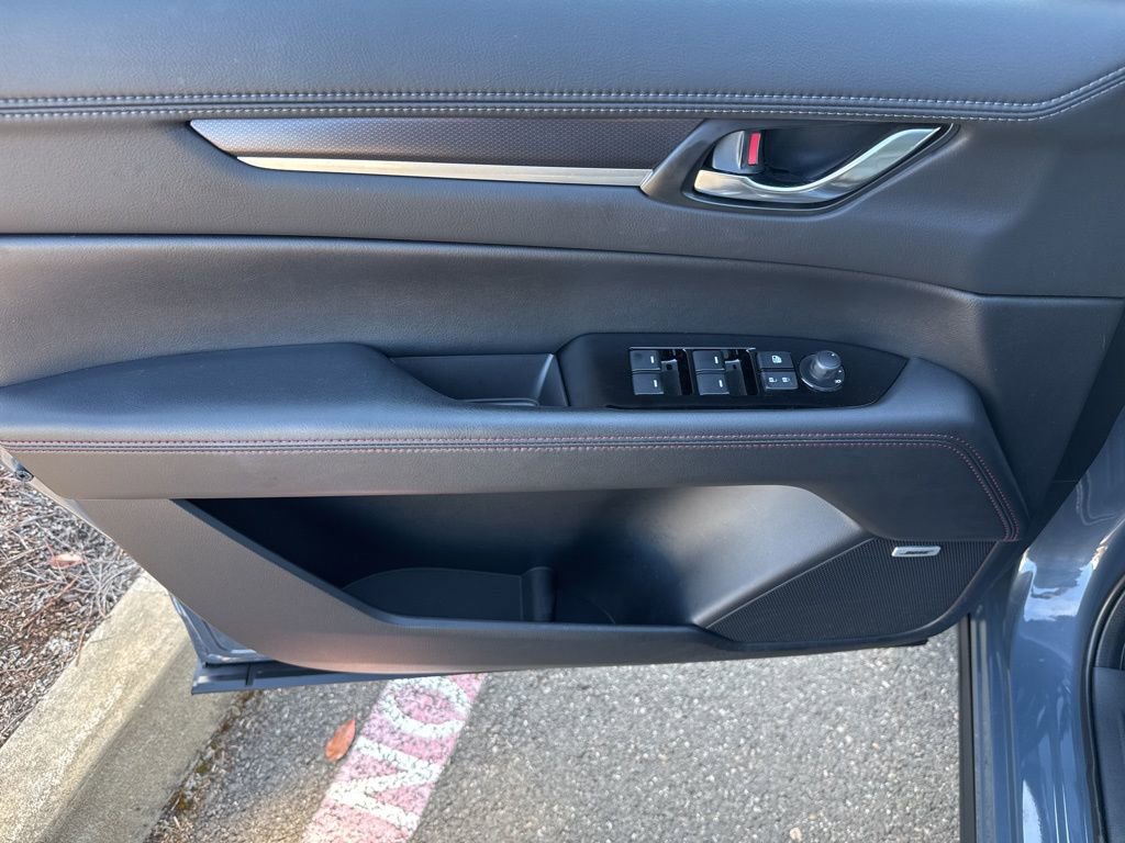 Used 2021 MAZDA CX-5 Carbon Edition image 15