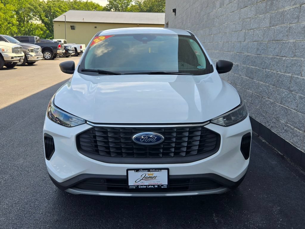 Used 2025 Ford Escape Active AWD/4WD image 8