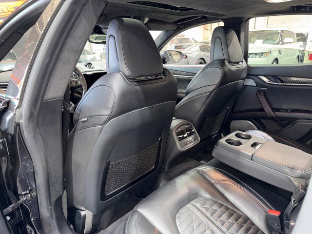 Used 2022 Maserati Ghibli Trofeo image 55