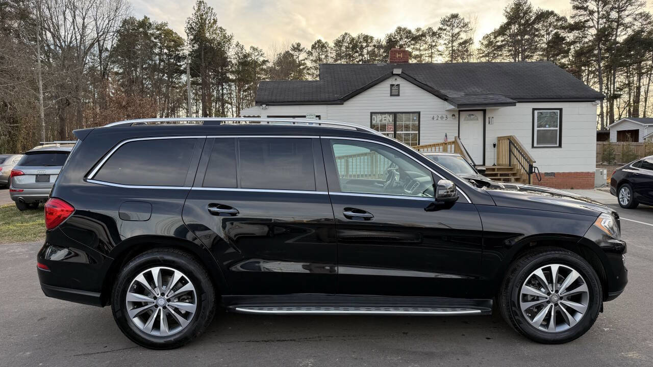 Used 2016 Mercedes-Benz GL 450 GL 450 4MATIC AWD 4dr SUV w/ Premium I Package image 9