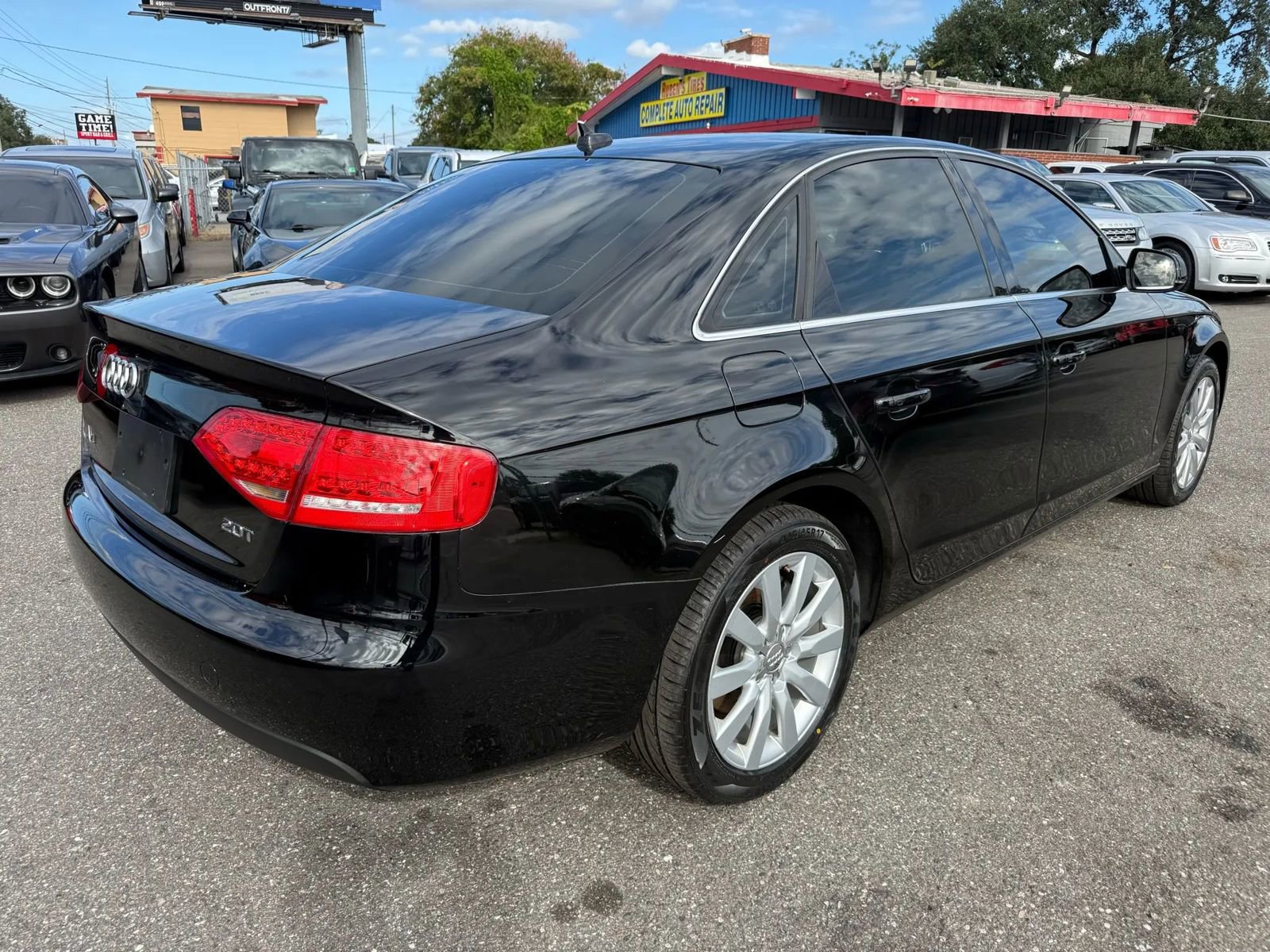 Used 2012 Audi A4 2.0T Premium w/ Style Pkg FWD image 5