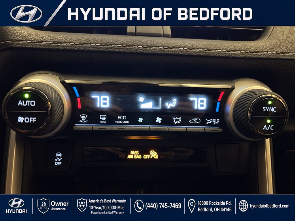 Used 2025 Toyota RAV4 LE AWD/4WD image 24