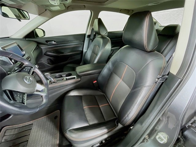 Used 2020 Nissan Altima 2.5 SR w/ Premium Package image 21