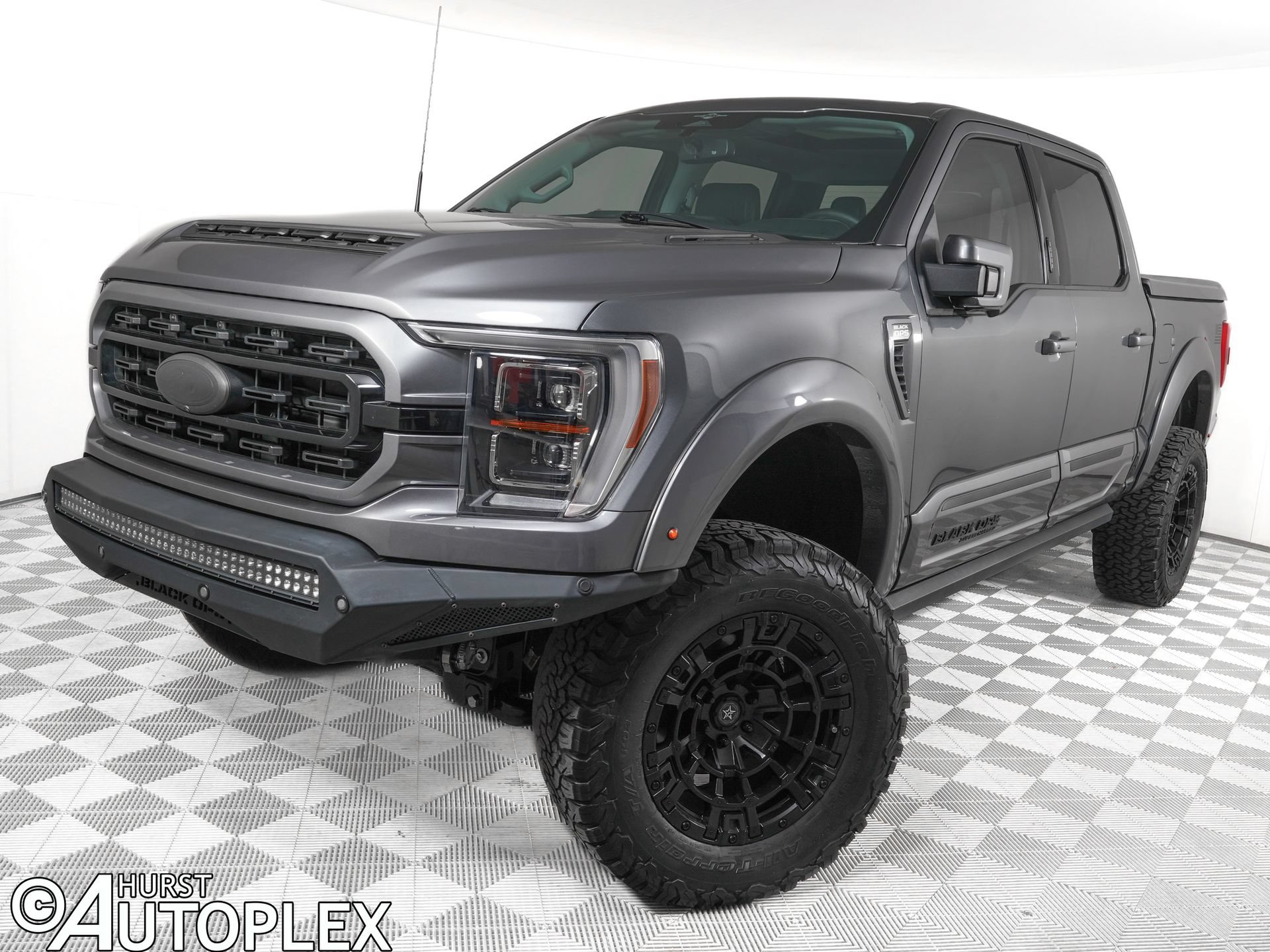 Used 2023 Ford F150 Lariat w/ Equipment Group 502A High AWD/4WD image 1