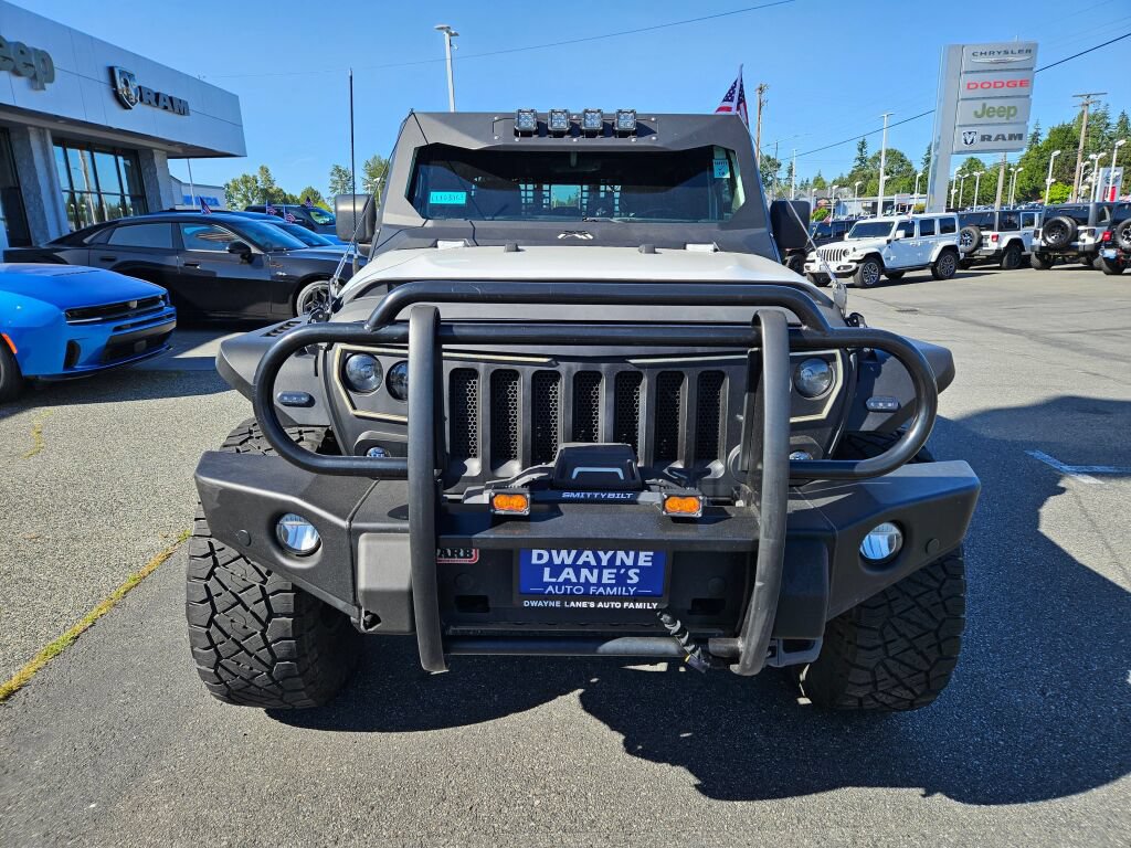 Used 2020 Jeep Gladiator Overland AWD/4WD image 7
