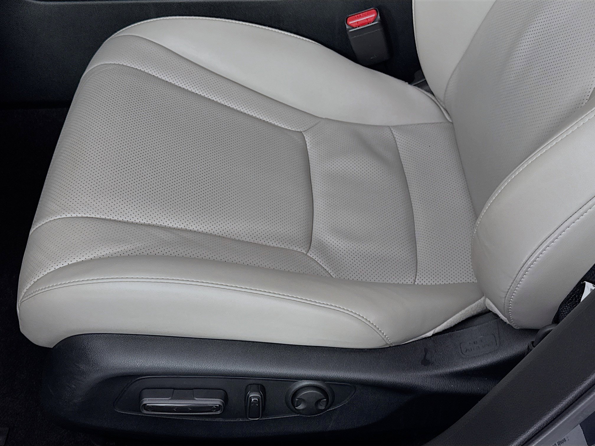 Certified 2024 Honda Accord EX-L image 18