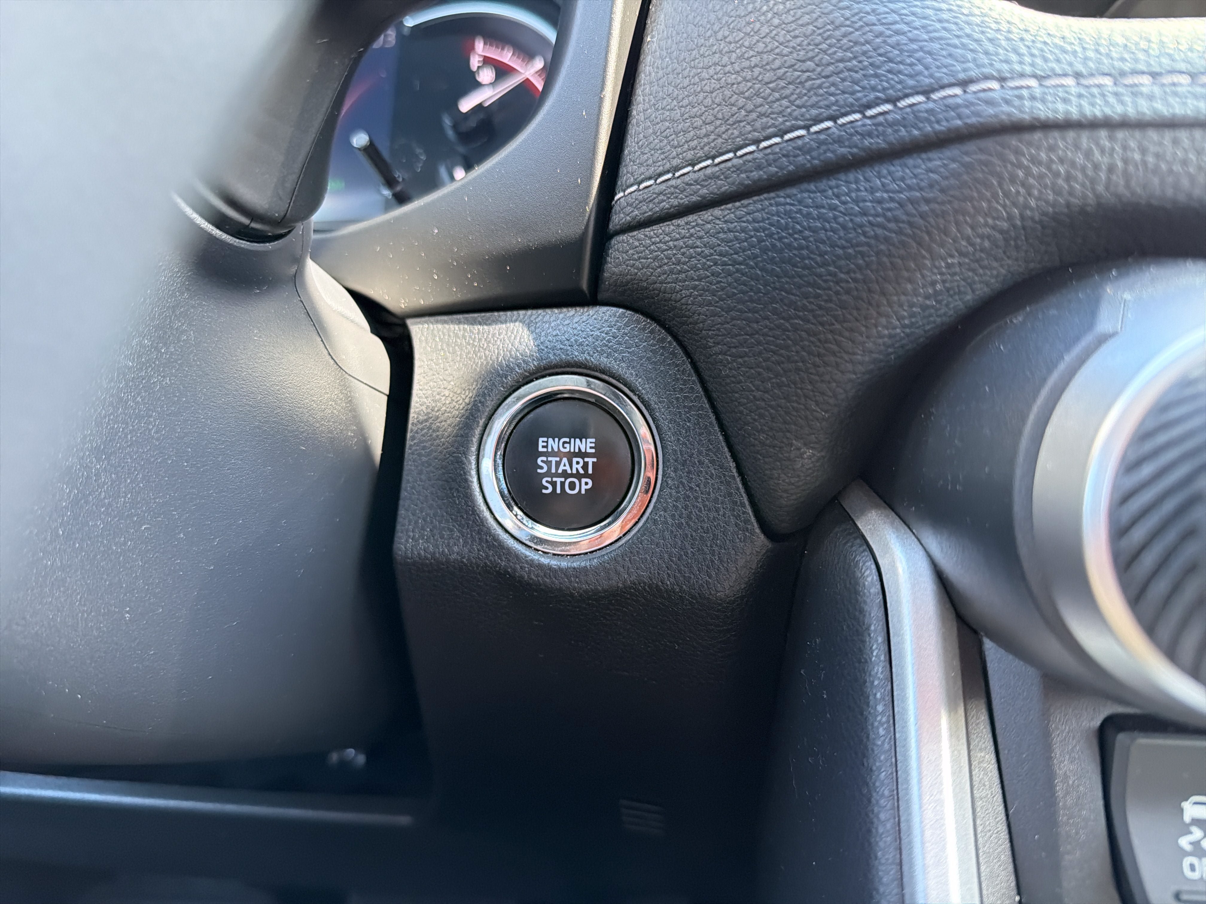 Used 2023 Toyota RAV4 XLE w/ XLE Grade Weather Package AWD/4WD image 18