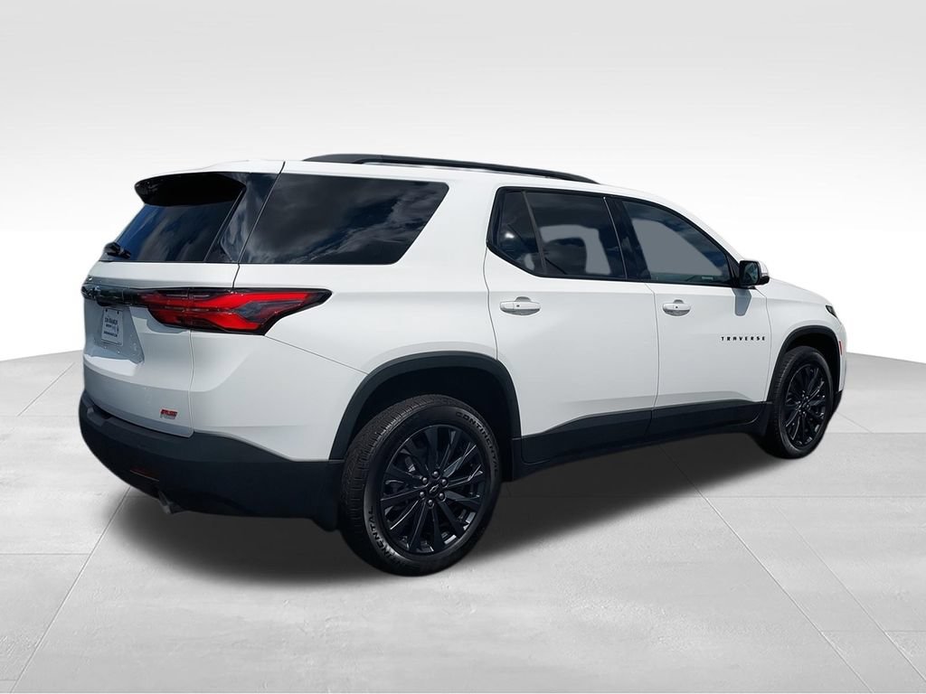 Used 2023 Chevrolet Traverse RS AWD/4WD image 8