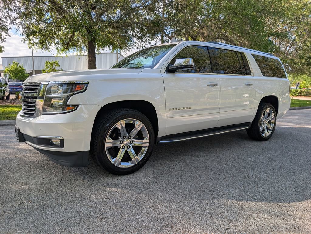 Used 2017 Chevrolet Suburban Premier image 3
