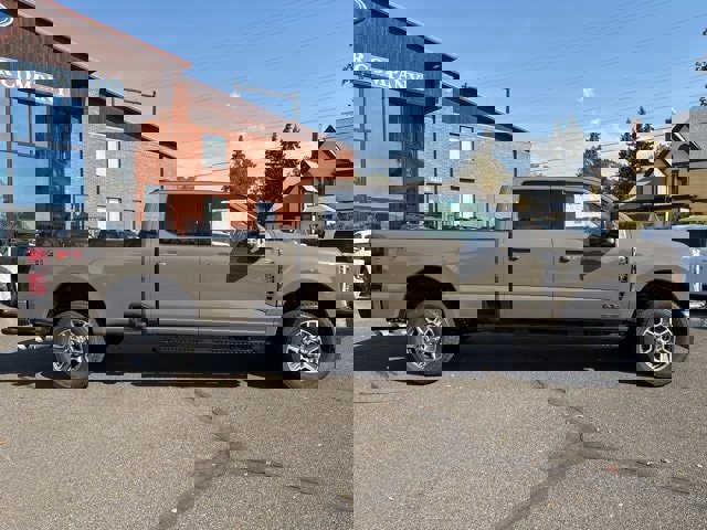 New 2026 Ford F350 Lariat image 2