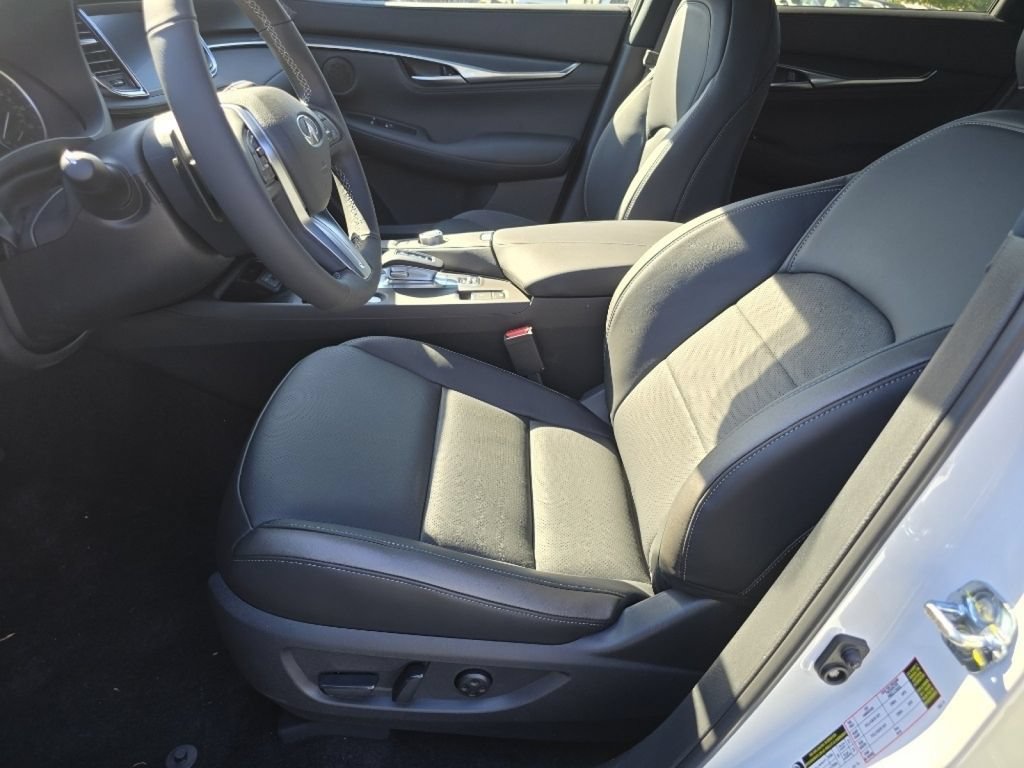 Certified 2025 INFINITI QX55 Luxe w/ Cargo Package AWD/4WD image 25