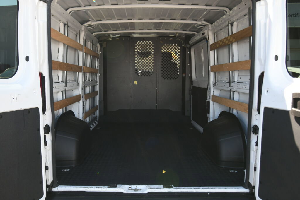 Used 2023 RAM ProMaster 2500 image 18