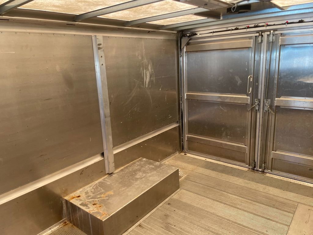 Used 2016 Ford E-350 and Econoline 350 Super Duty w/ A/C Prep Package RWD image 22