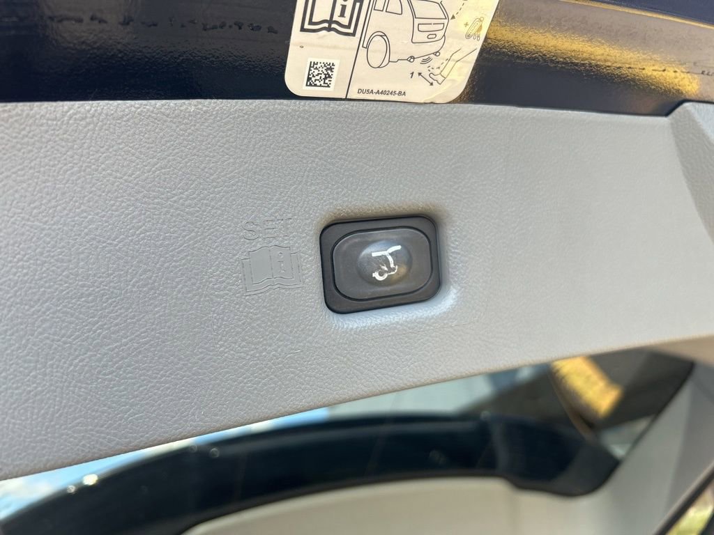 Used 2019 Lincoln Nautilus Reserve w/ Ultimate Package AWD/4WD image 10