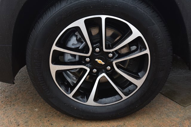 Used 2025 Chevrolet TrailBlazer LT image 11