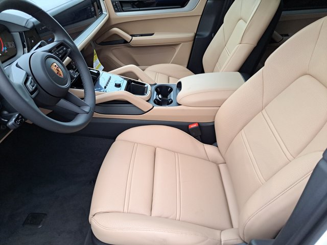 New 2026 Porsche Cayenne AWD/4WD image 22