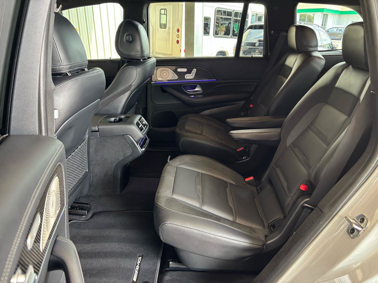 Used 2024 Mercedes-Benz GLS 63 AMG 4MATIC image 31